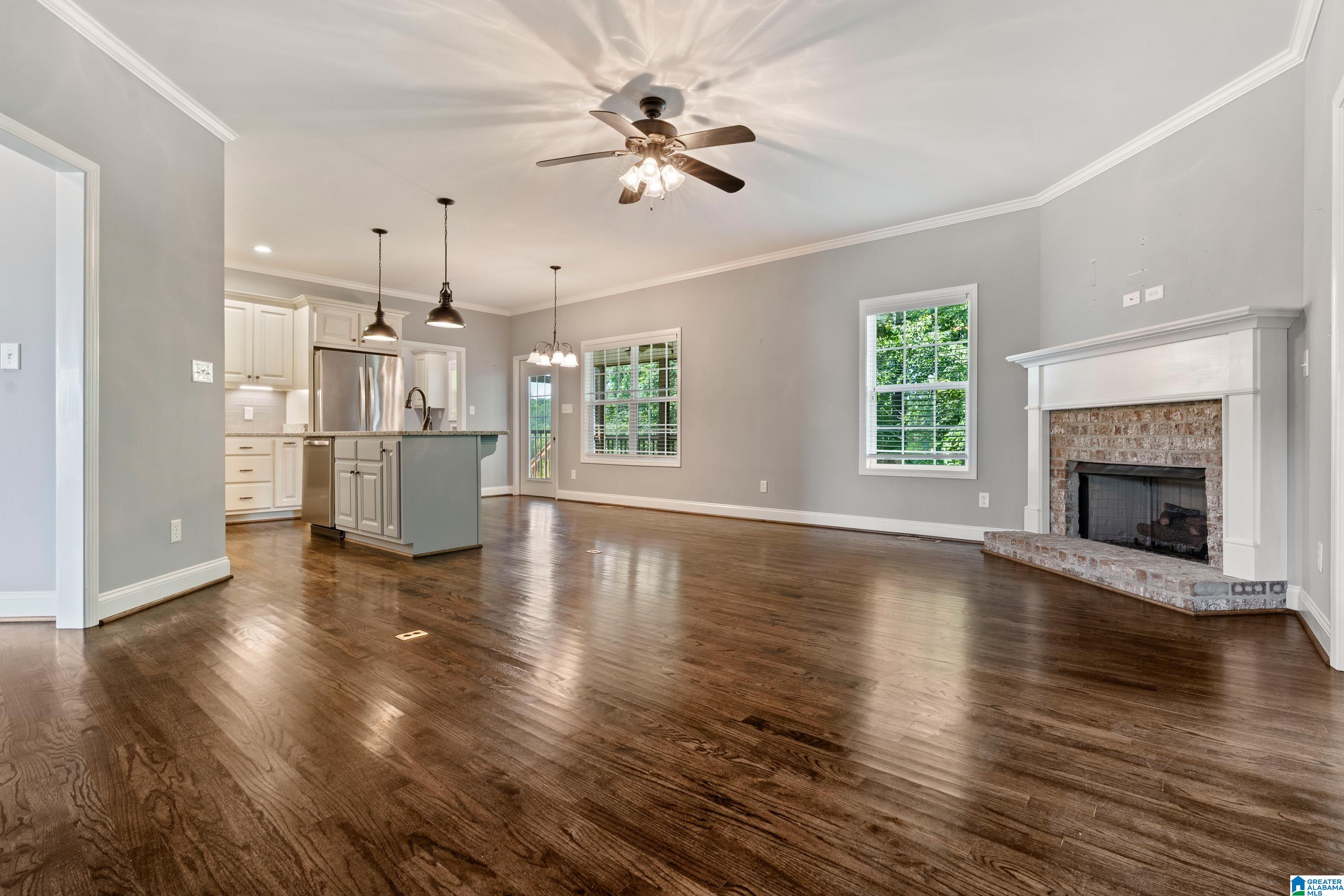 1594 Overlook Point Warrior, AL 35180 - Photo 4 of 51