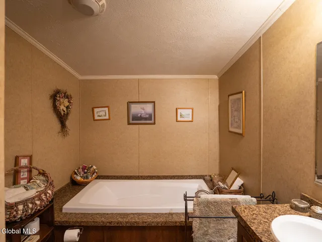 $1,200,000 | 410 Middle Grove Road, Greenfield, NY 12850