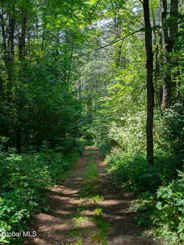 $1,200,000 | 410 Middle Grove Road, Greenfield, NY 12850