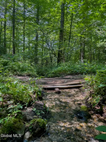 $1,200,000 | 410 Middle Grove Road, Greenfield, NY 12850