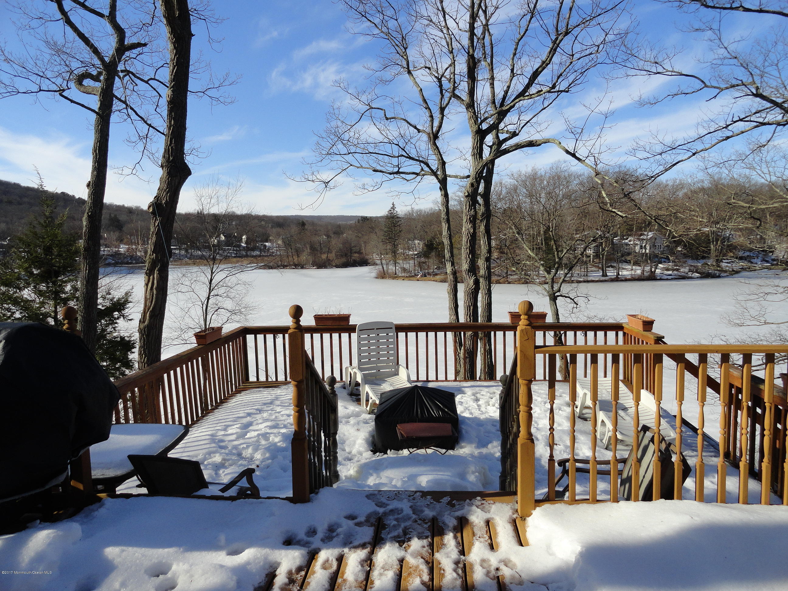 27 Manor Drive Oak Ridge, NJ 07438 - Photo 5 of 21 DSC02303
