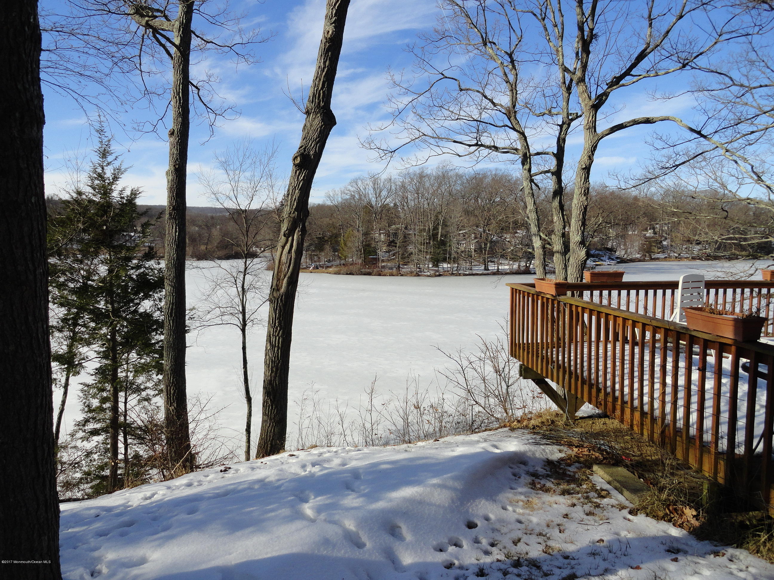 27 Manor Drive Oak Ridge, NJ 07438 - Photo 6 of 21 DSC02302