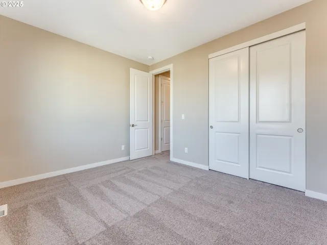 $454,990 | 8383 Southeast Blanton Street, Hillsboro, OR 97123