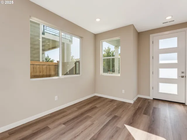 $454,990 | 8383 Southeast Blanton Street, Hillsboro, OR 97123