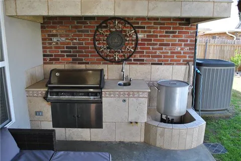 $539,000 | 10 Millwood Court, Marrero, LA 70072