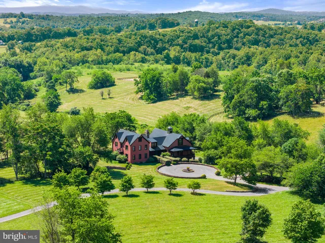 $4,950,000 | 9425 Blackpond Lane, Delaplane, VA 20144
