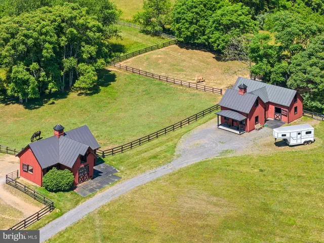 $4,950,000 | 9425 Blackpond Lane, Delaplane, VA 20144