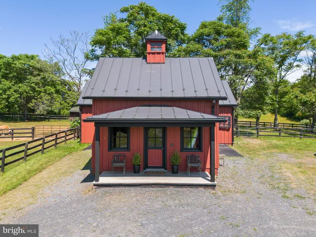 $4,950,000 | 9425 Blackpond Lane, Delaplane, VA 20144