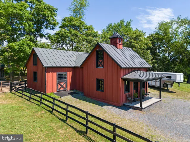 $4,950,000 | 9425 Blackpond Lane, Delaplane, VA 20144