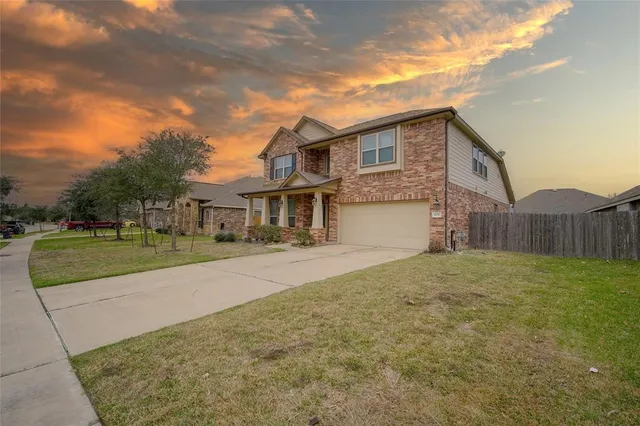 $2,400 | 6731 Trinity Trail Lane, Rosenberg, TX 77469