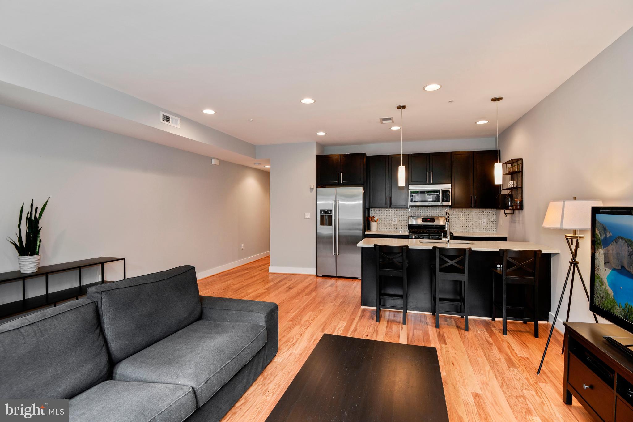 2435 Ontario Road Northwest, Unit 1 Washington, DC 20009 - Photo 11 of 29 Living Room