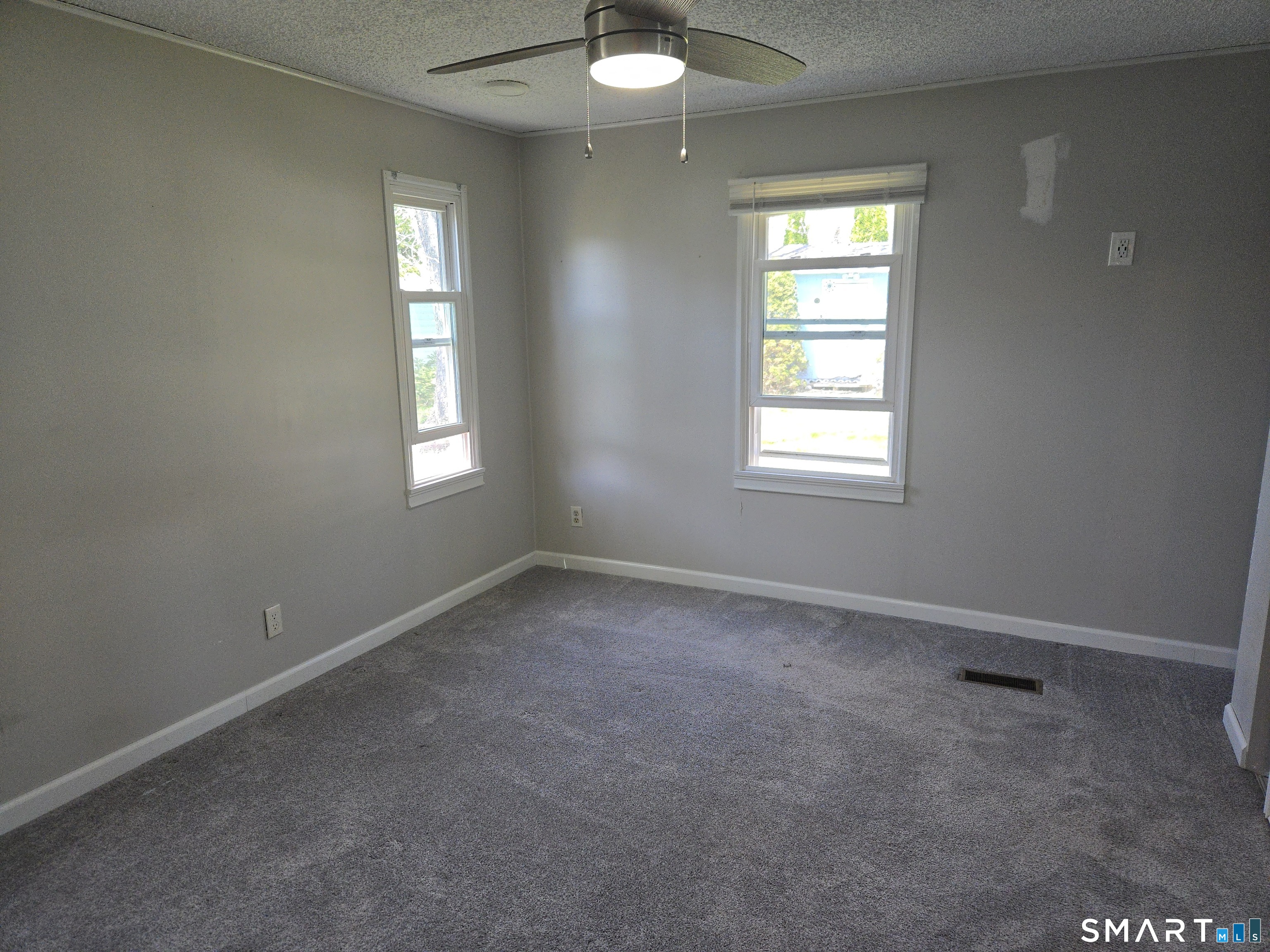 2 Circle Drive Windham, CT 06256 - Photo 13 of 20
