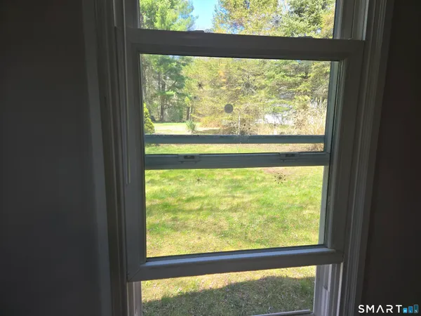 $59,999 | 2 Circle Drive, Windham, CT 06256