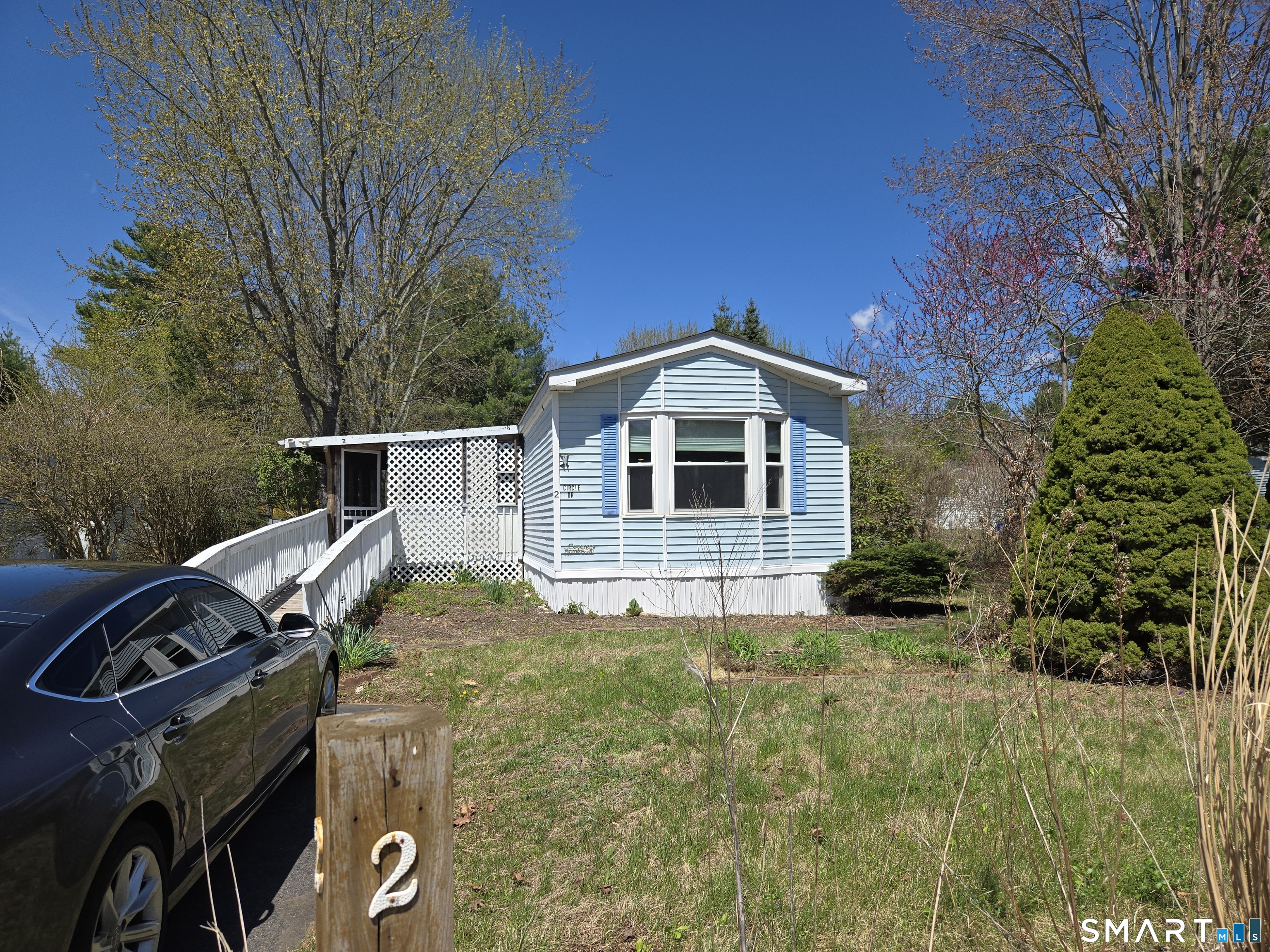 2 Circle Drive Windham, CT 06256 - Photo 3 of 20