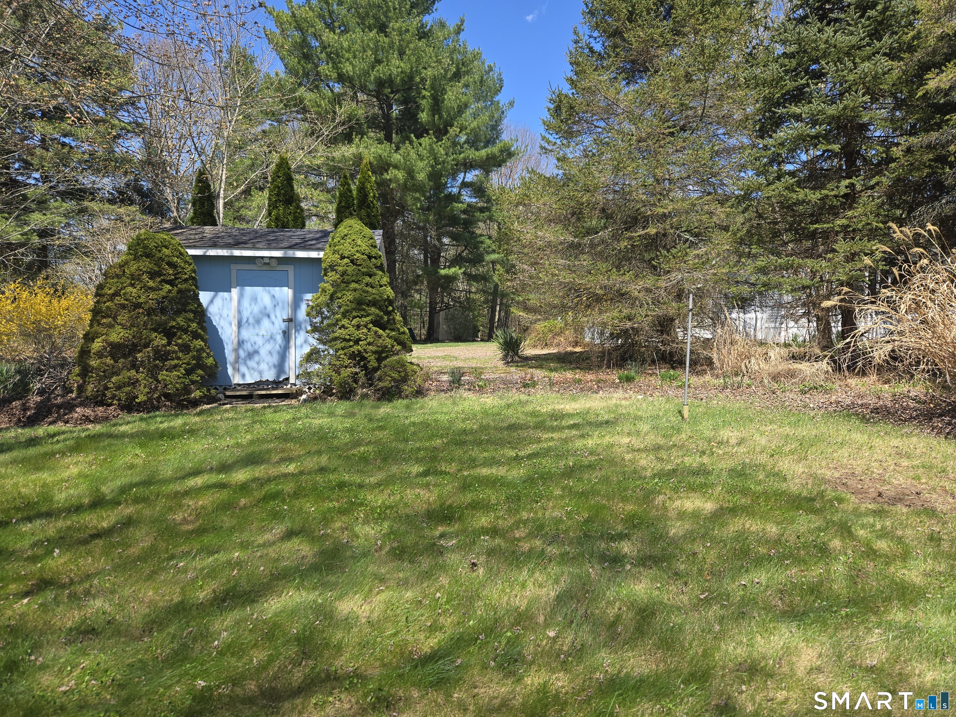 2 Circle Drive Windham, CT 06256 - Photo 6 of 20