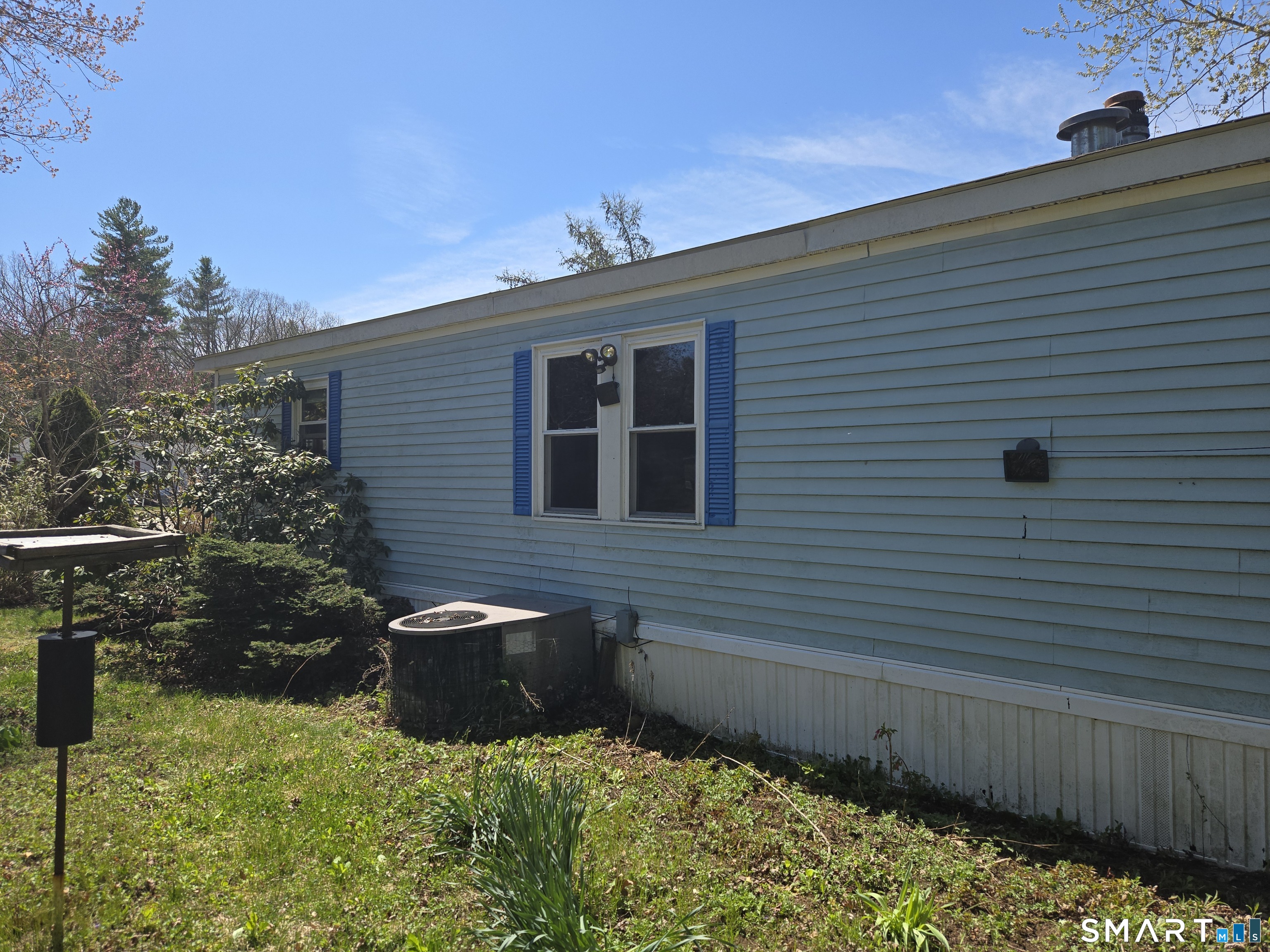 2 Circle Drive Windham, CT 06256 - Photo 7 of 20