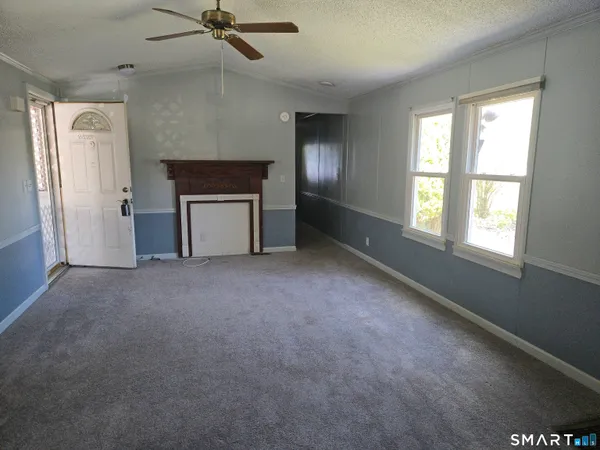$59,999 | 2 Circle Drive, Windham, CT 06256