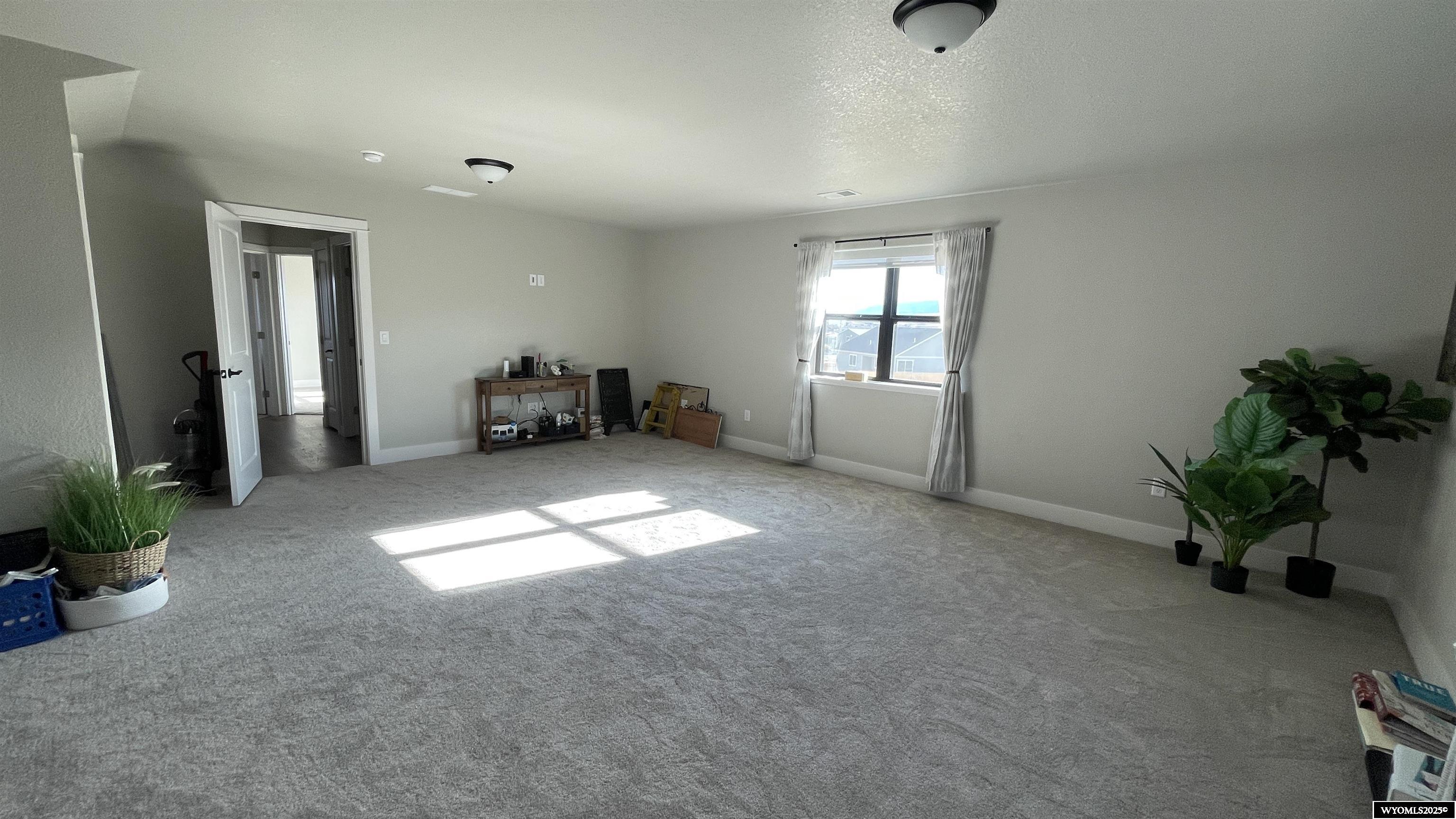 4775 Buffalo Mdws Way Mills, WY 82644 - Photo 12 of 20