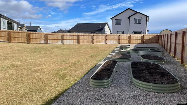 $445,000 | 4775 Buffalo Mdws Way, Mills, WY 82644