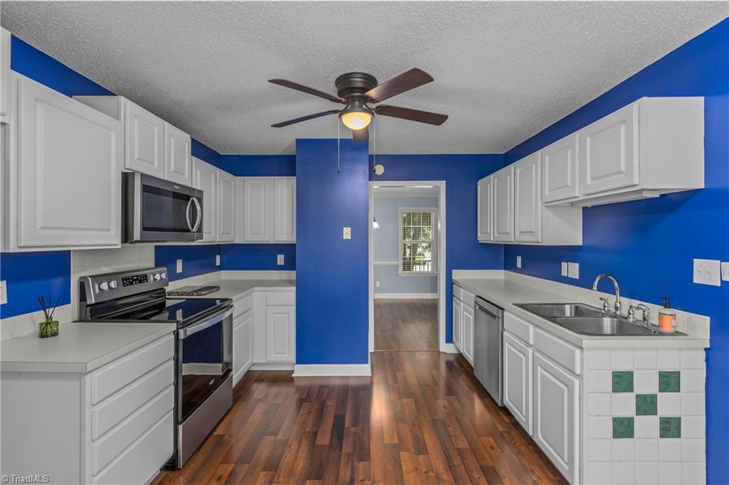 1760 Spring Path Trail Clemmons, NC 27012 - Photo 8 of 25
