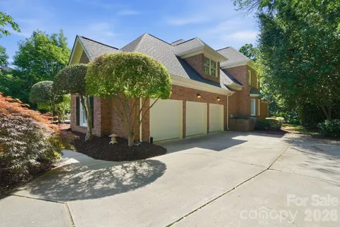 $1,499,000 | 11924 Shoal Creek Court, Charlotte, NC 28277