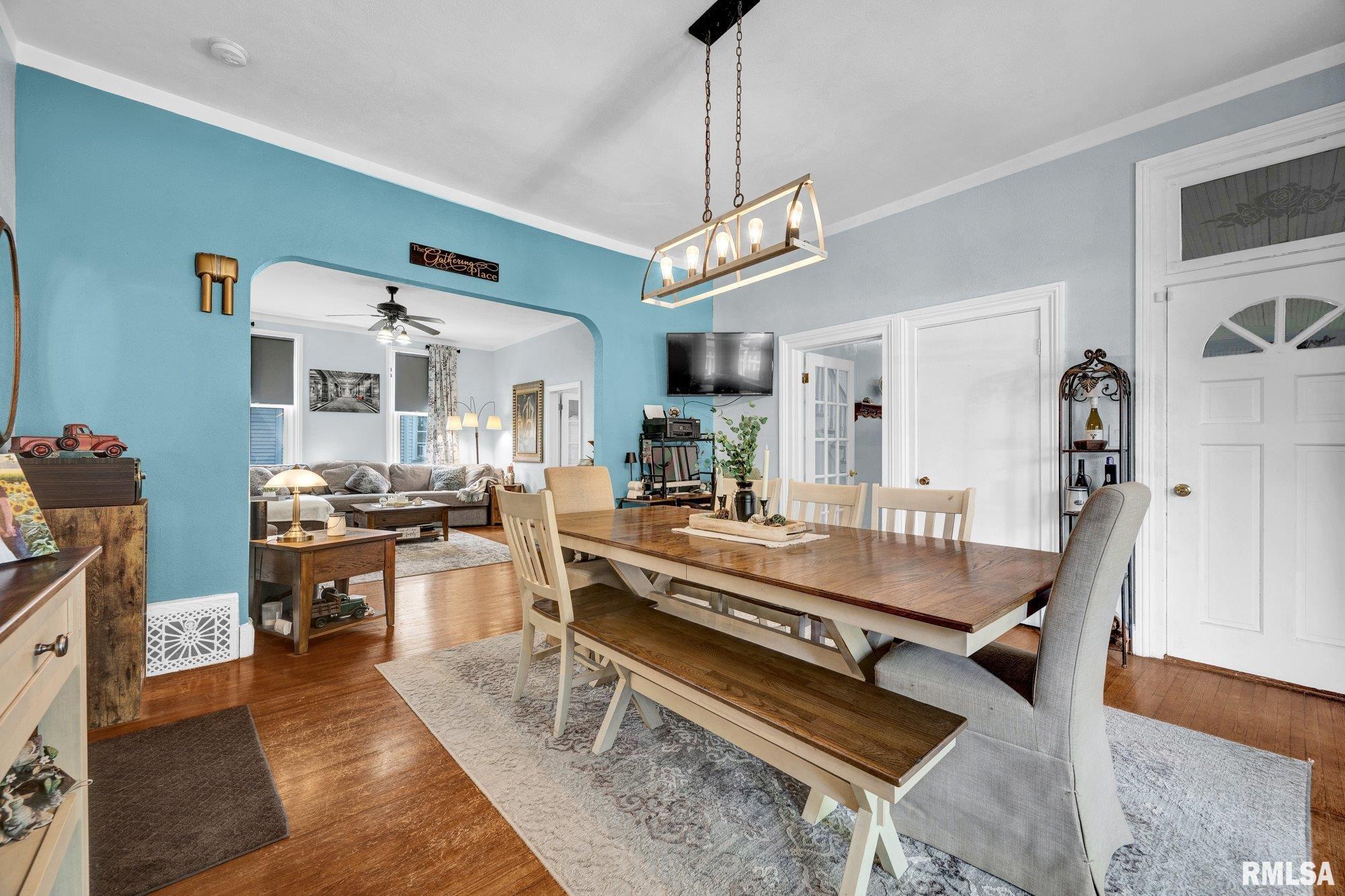 526 State Street Pekin, IL 61554 - Photo 4 of 42