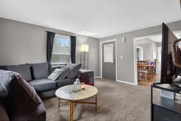 $200,500 | 443 South Jackson Street, Hanover, MI 49241