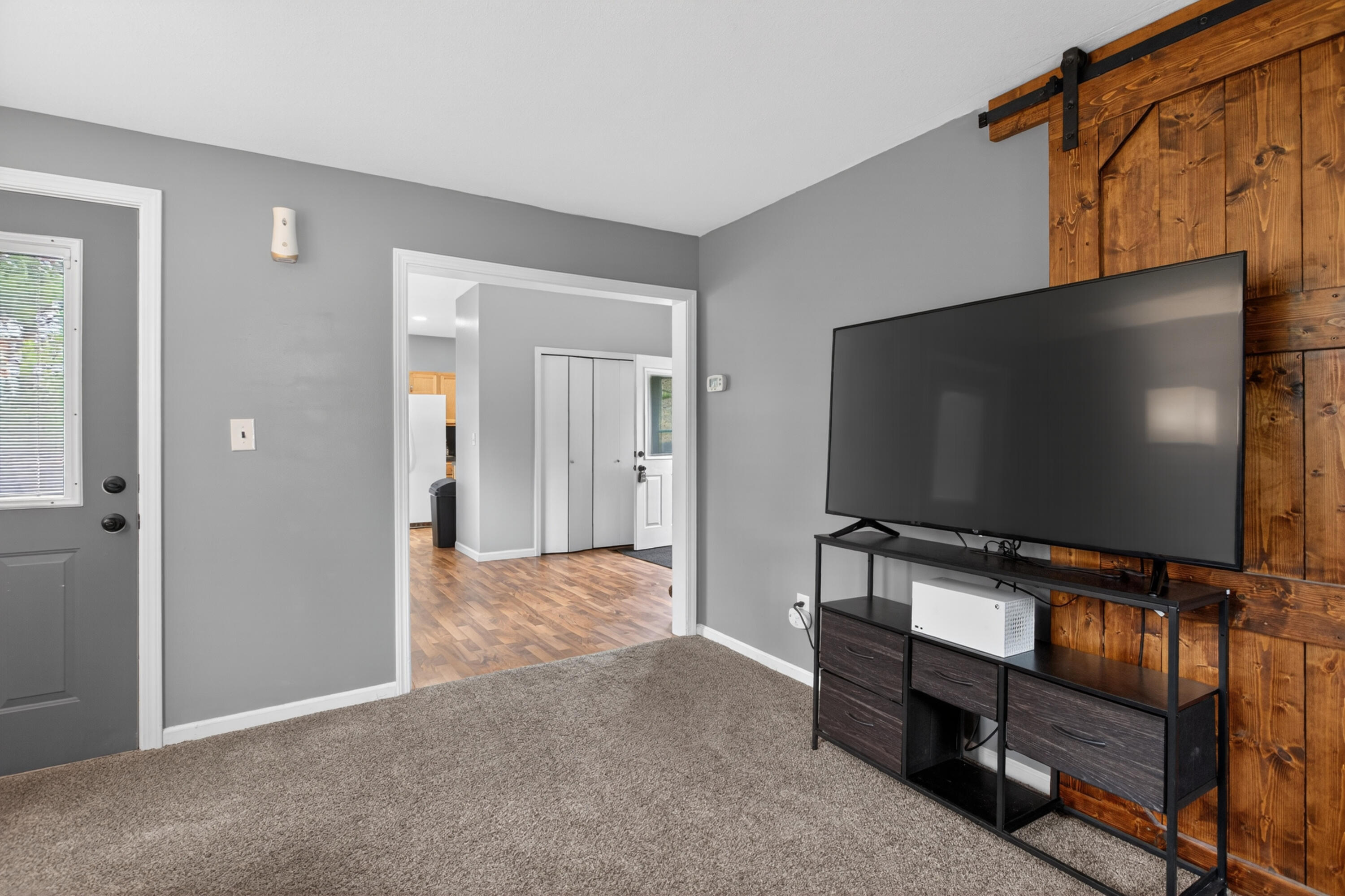 443 South Jackson Street Hanover, MI 49241 - Photo 12 of 27 0N0A0476