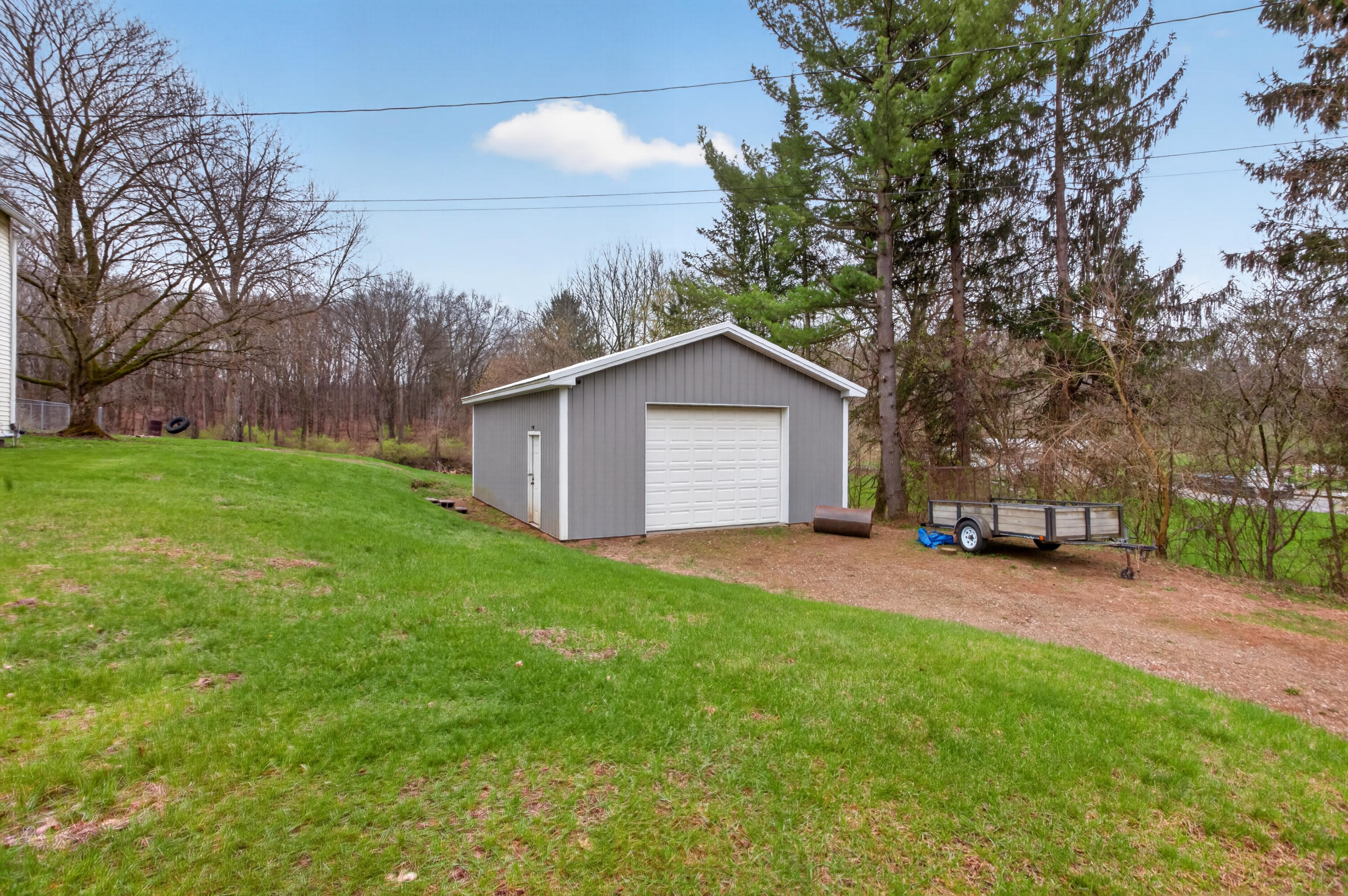 443 South Jackson Street Hanover, MI 49241 - Photo 2 of 27 0N0A0557