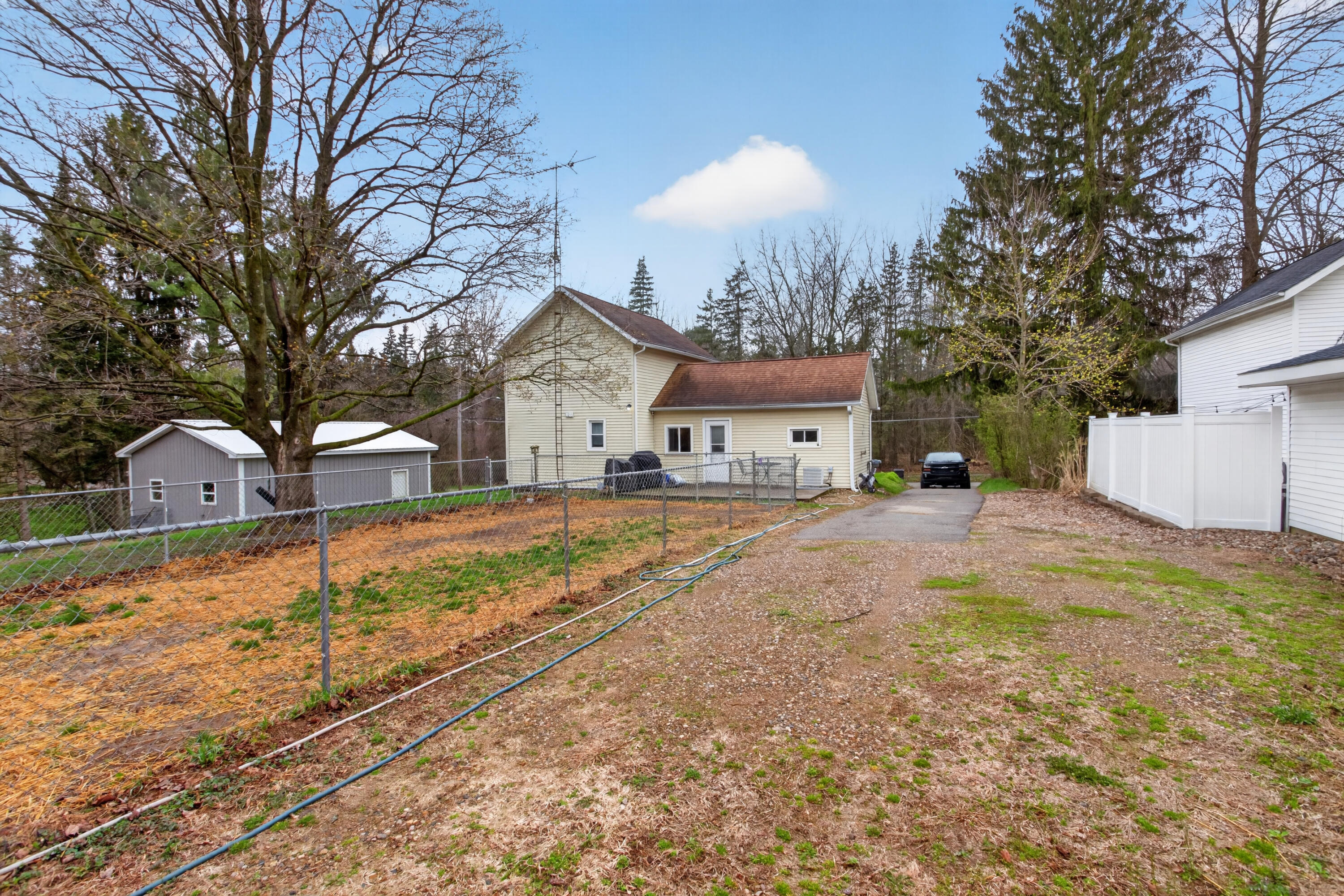 443 South Jackson Street Hanover, MI 49241 - Photo 23 of 27 0N0A0581