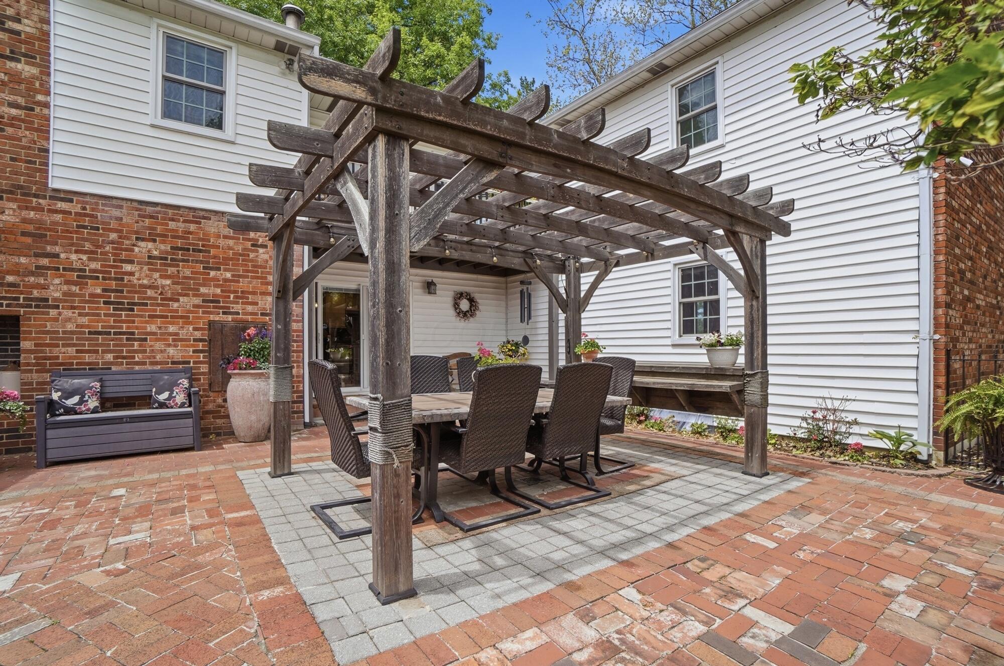6075 Alkire Road Galloway, OH 43119 - Photo 50 of 85 Side Paver Patio