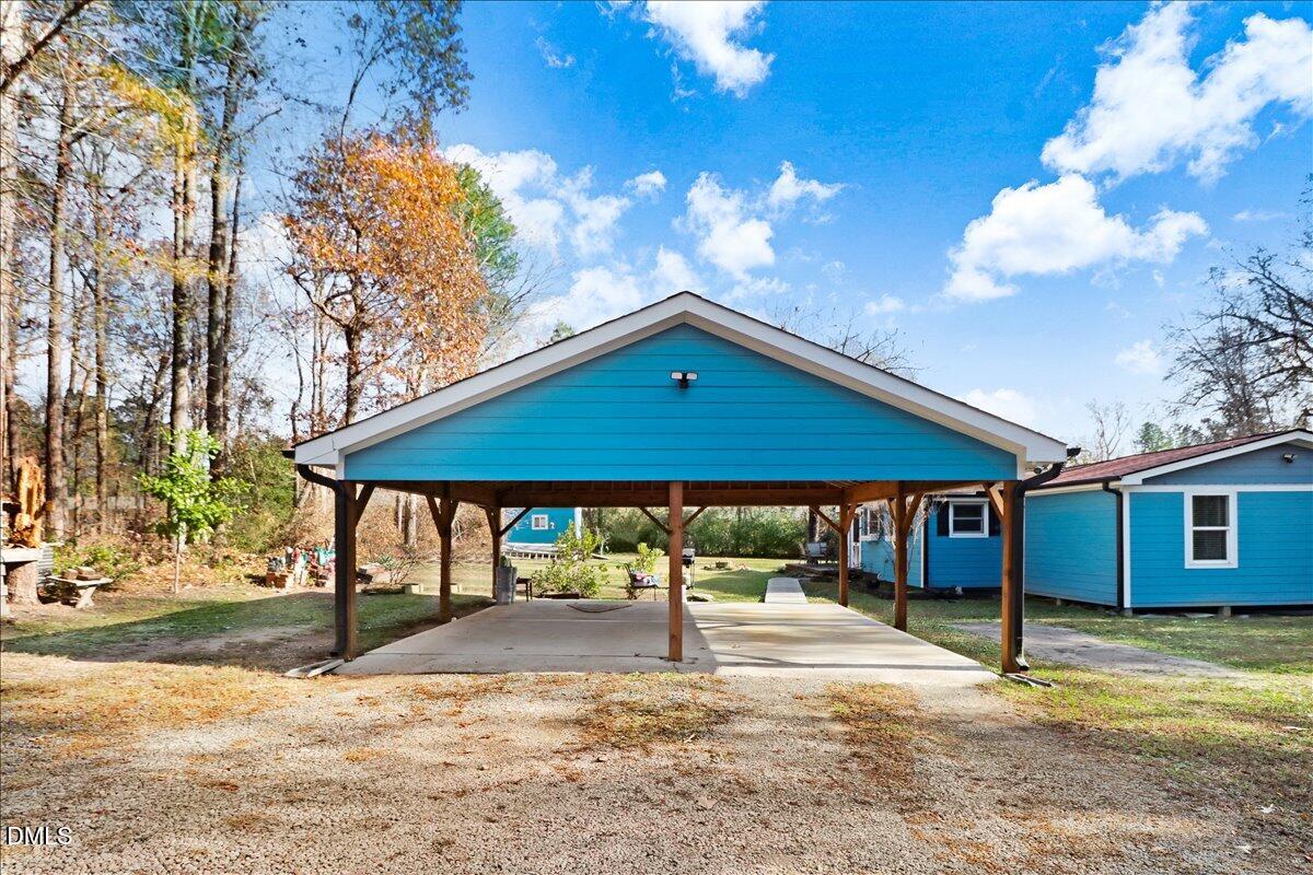 415 Barbour Road Smithfield, NC 27577 - Photo 4 of 24 04-415 Barbour Rd-4