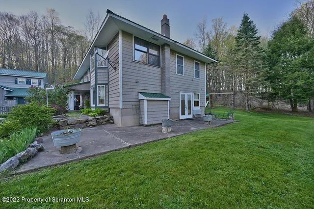 $590,000 | Undisclosed Address, Newfoundland, PA 18445