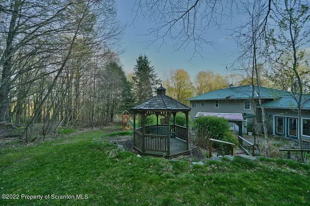 $590,000 | Undisclosed Address, Newfoundland, PA 18445