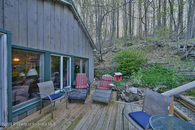 $590,000 | Undisclosed Address, Newfoundland, PA 18445