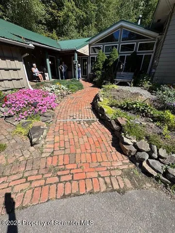 $590,000 | Undisclosed Address, Newfoundland, PA 18445