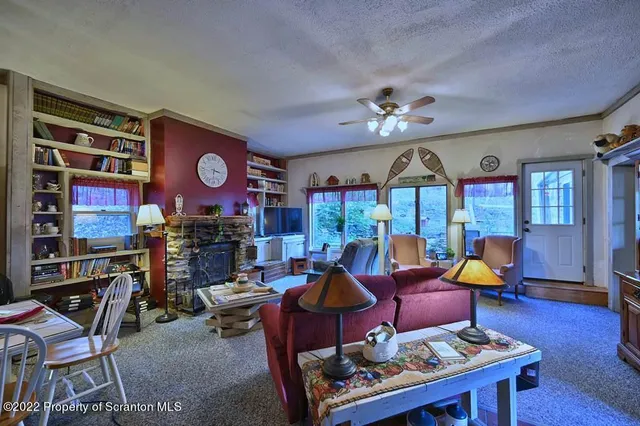 a living room filled with furniture