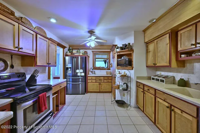 $590,000 | Undisclosed Address, Newfoundland, PA 18445