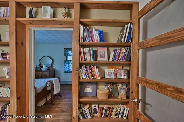 $590,000 | Undisclosed Address, Newfoundland, PA 18445