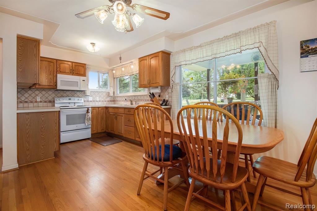 10304 Lehring Road Byron, MI 48418 - Photo 12 of 27 Gallery Image 12