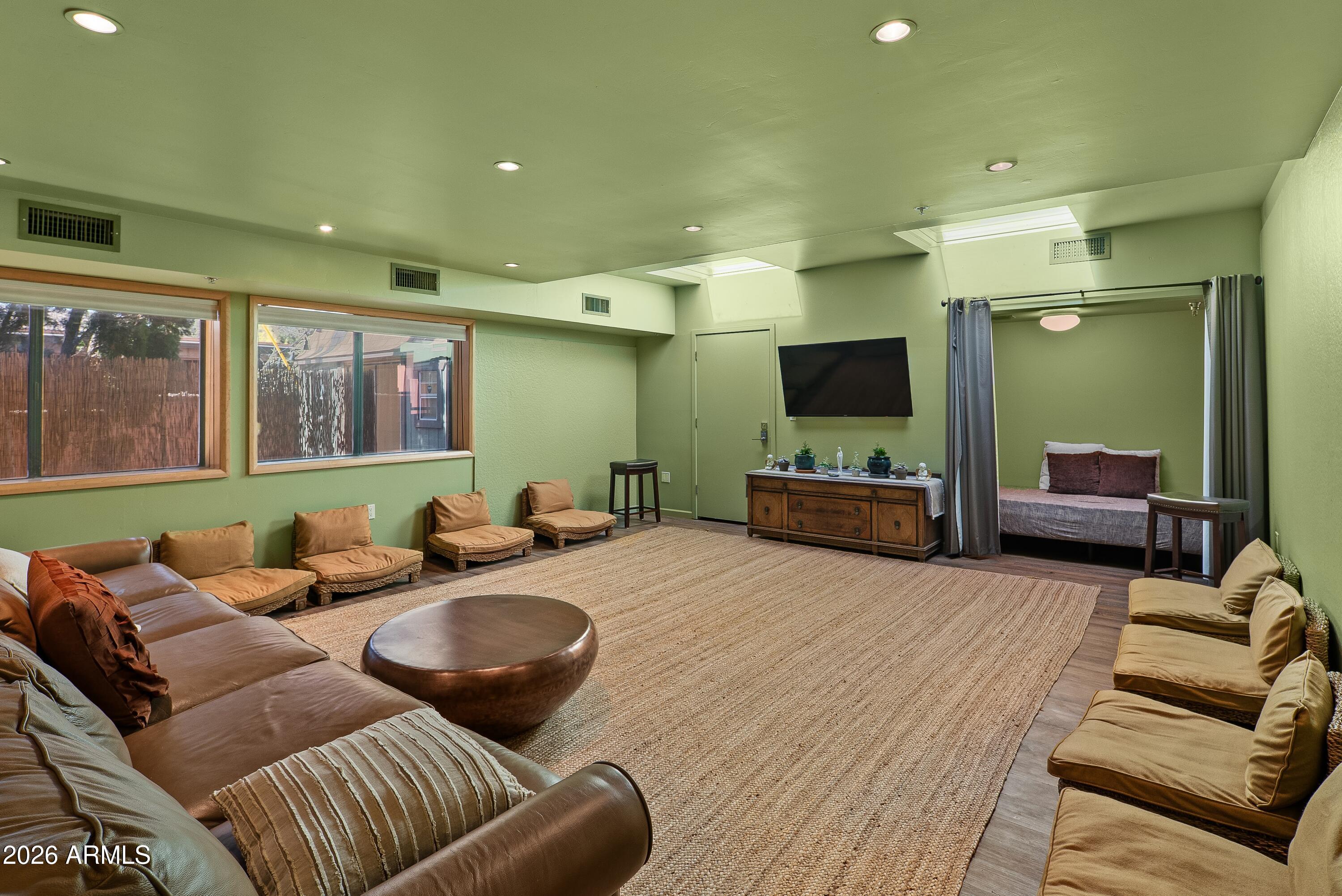 45 Birch Boulevard Sedona, AZ 86336 - Photo 15 of 50 JL_45BirchBlvd-interiors-32