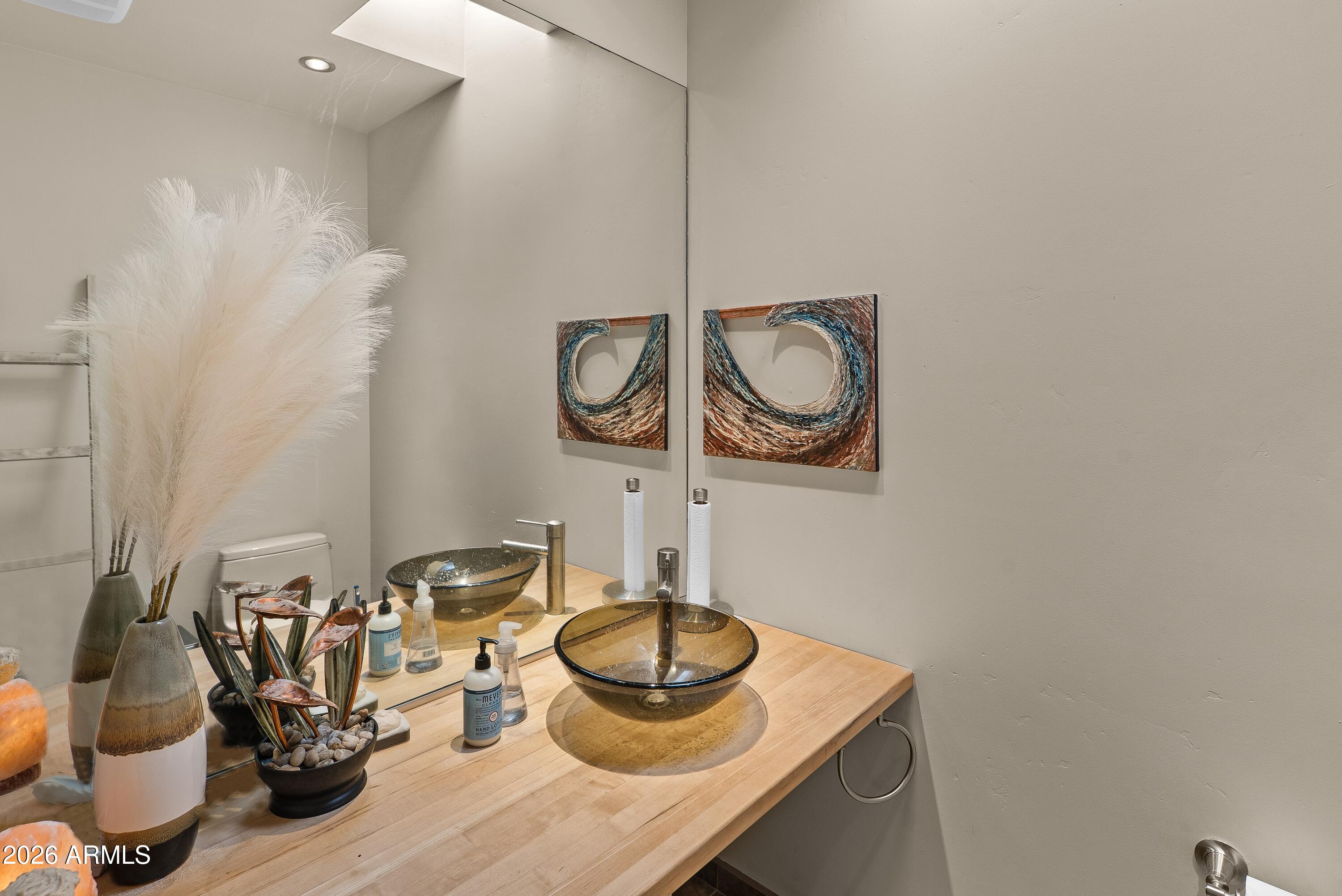 45 Birch Boulevard Sedona, AZ 86336 - Photo 20 of 50 JL_45BirchBlvd-interiors-07