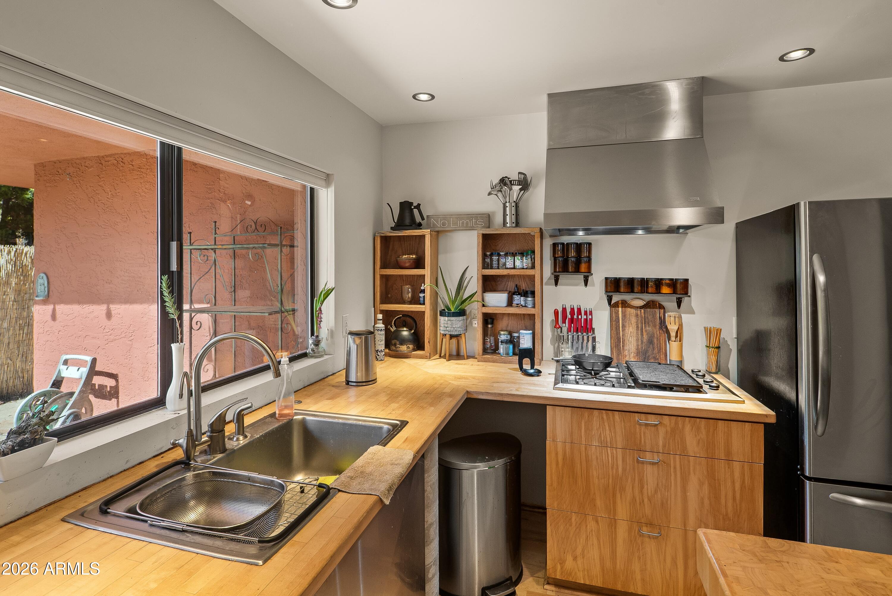 45 Birch Boulevard Sedona, AZ 86336 - Photo 27 of 50 JL_45BirchBlvd-interiors-29