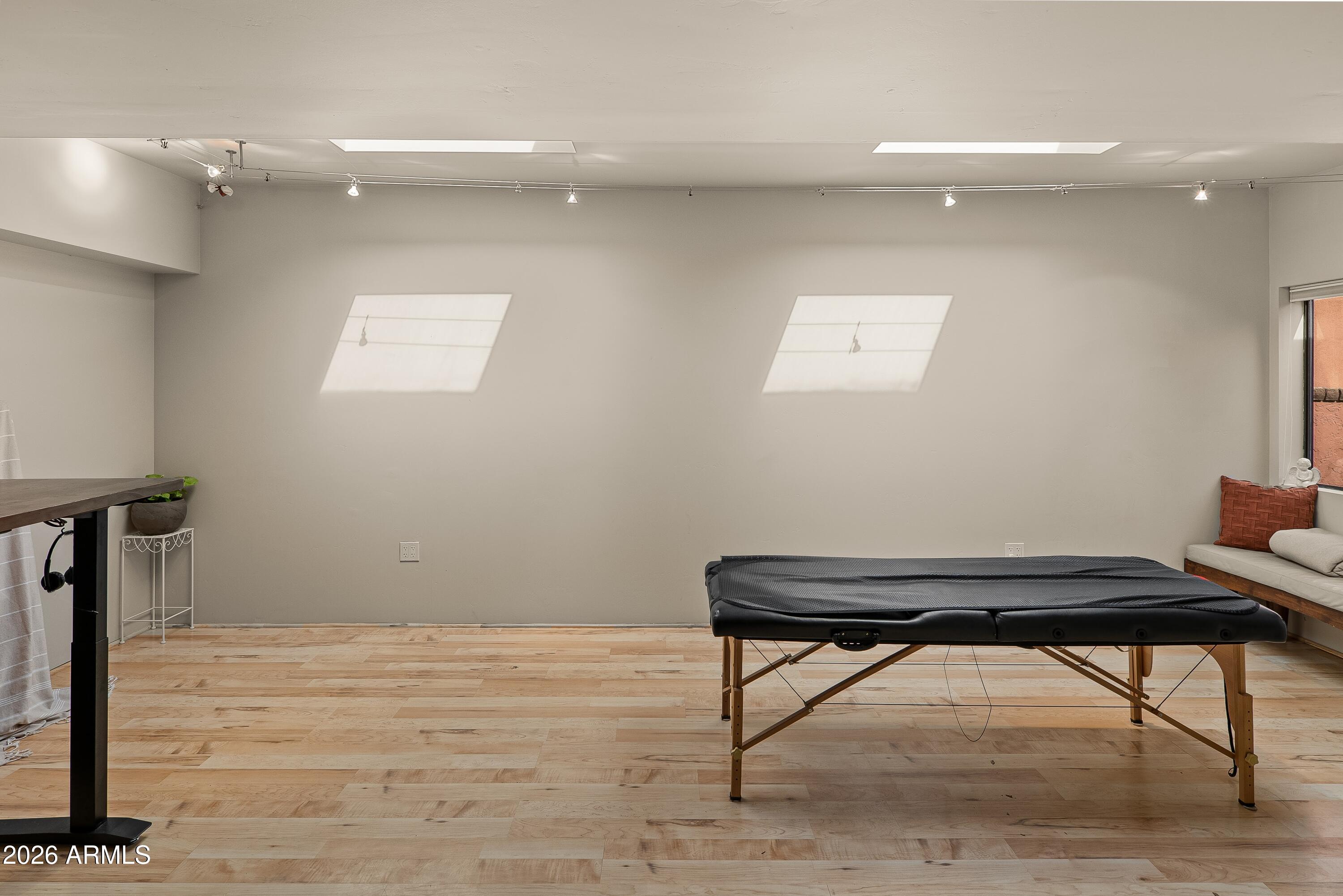 45 Birch Boulevard Sedona, AZ 86336 - Photo 30 of 50 JL_45BirchBlvd-interiors-20