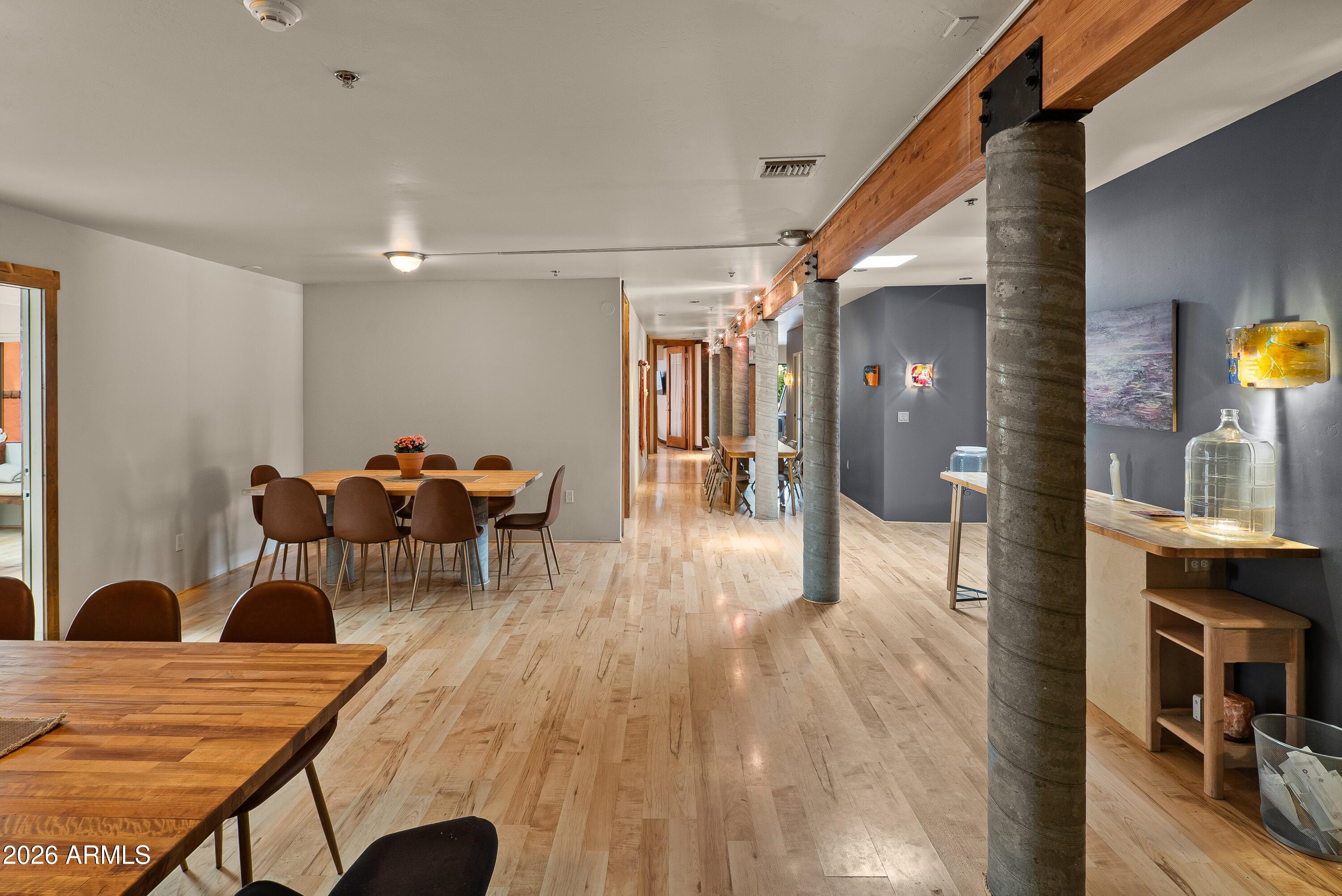 45 Birch Boulevard Sedona, AZ 86336 - Photo 10 of 50 JL_45BirchBlvd-interiors-30