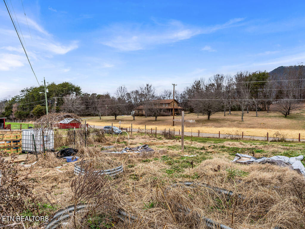 10724 East Emory Road Corryton, TN 37721 - Photo 7 of 59 _DSC7474