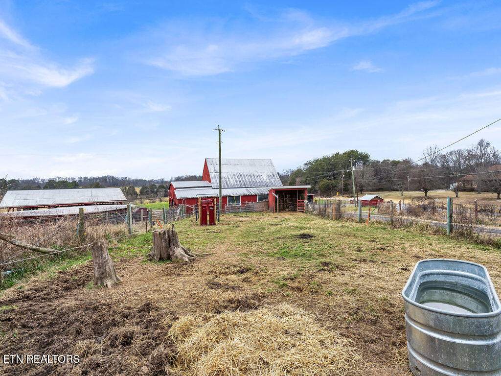 10724 East Emory Road Corryton, TN 37721 - Photo 9 of 59 _DSC7489