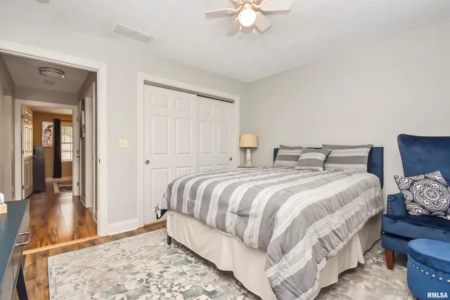 $312,000 | 923 South Johanson Road, Peoria, IL 61607