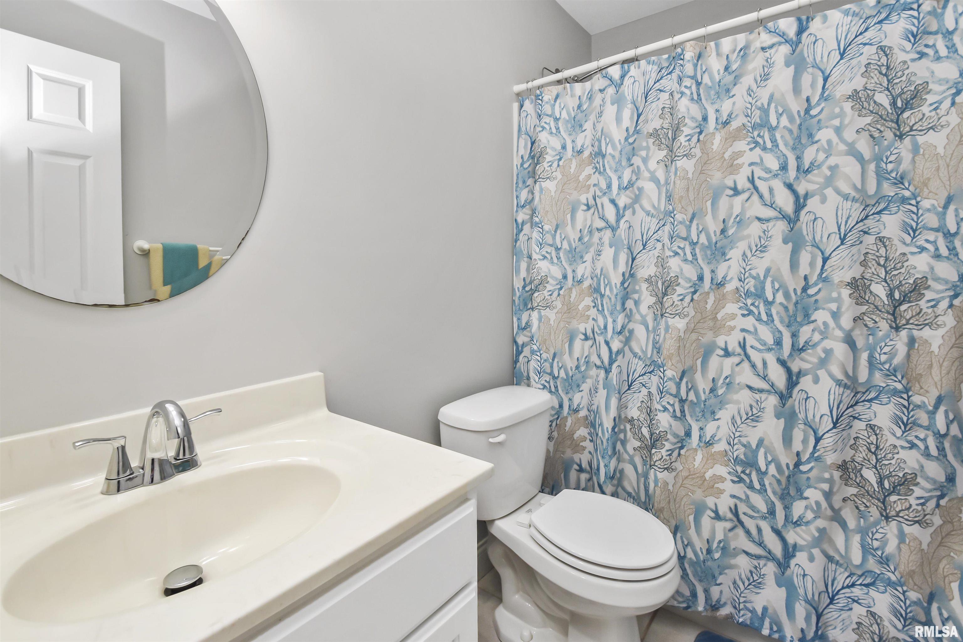 923 South Johanson Road Peoria, IL 61607 - Photo 22 of 33