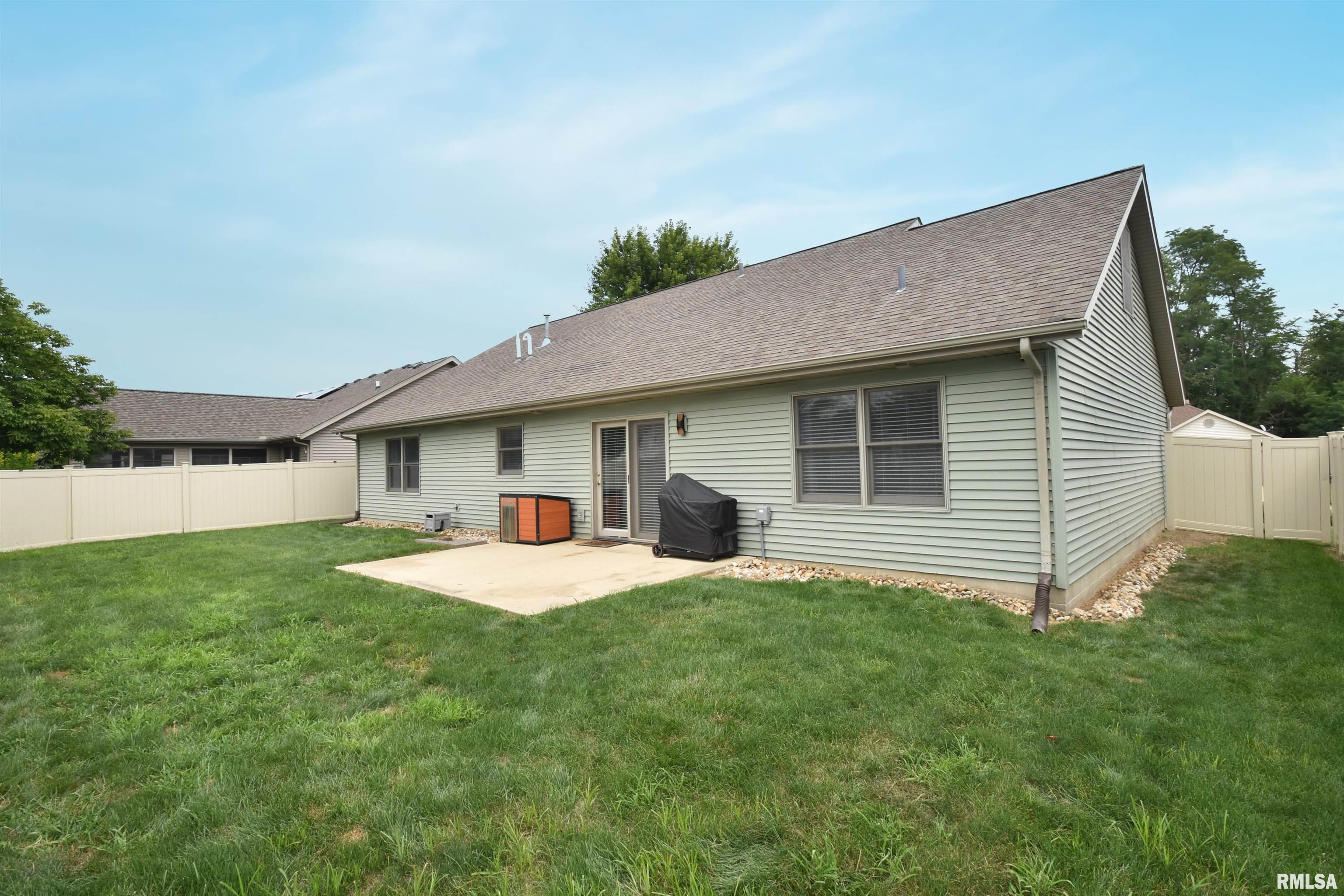 923 South Johanson Road Peoria, IL 61607 - Photo 30 of 33